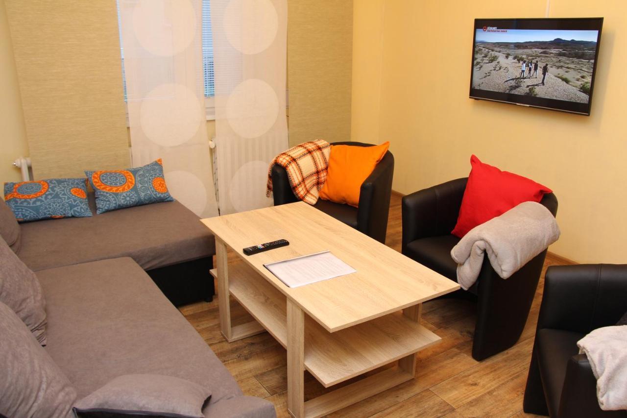 Apartman U Kacaku วัลคาบี ภายนอก รูปภาพ