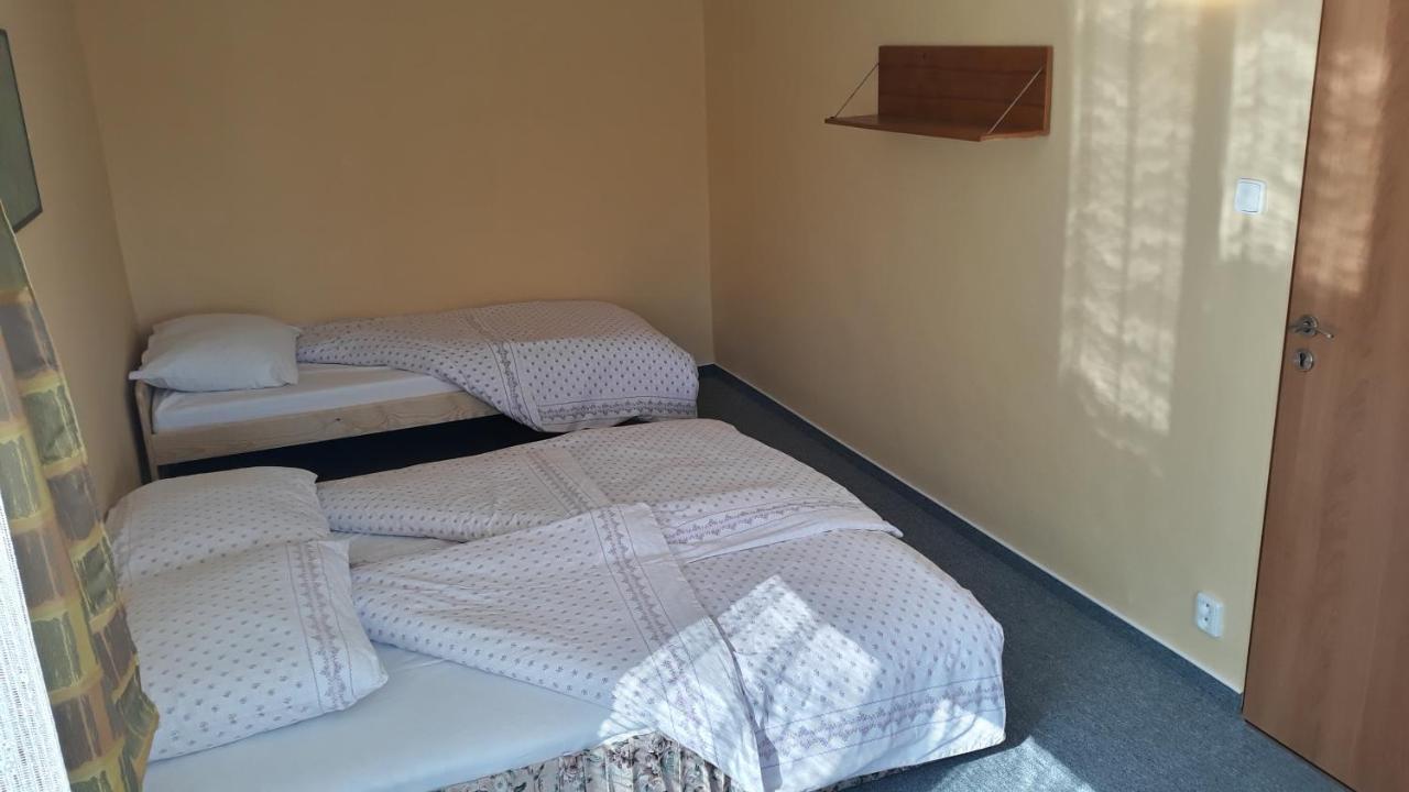 Apartman U Kacaku วัลคาบี ภายนอก รูปภาพ